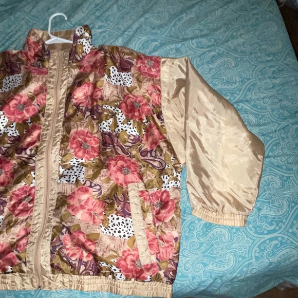 Vintage 90s windbreaker - Picture 6 of 11
